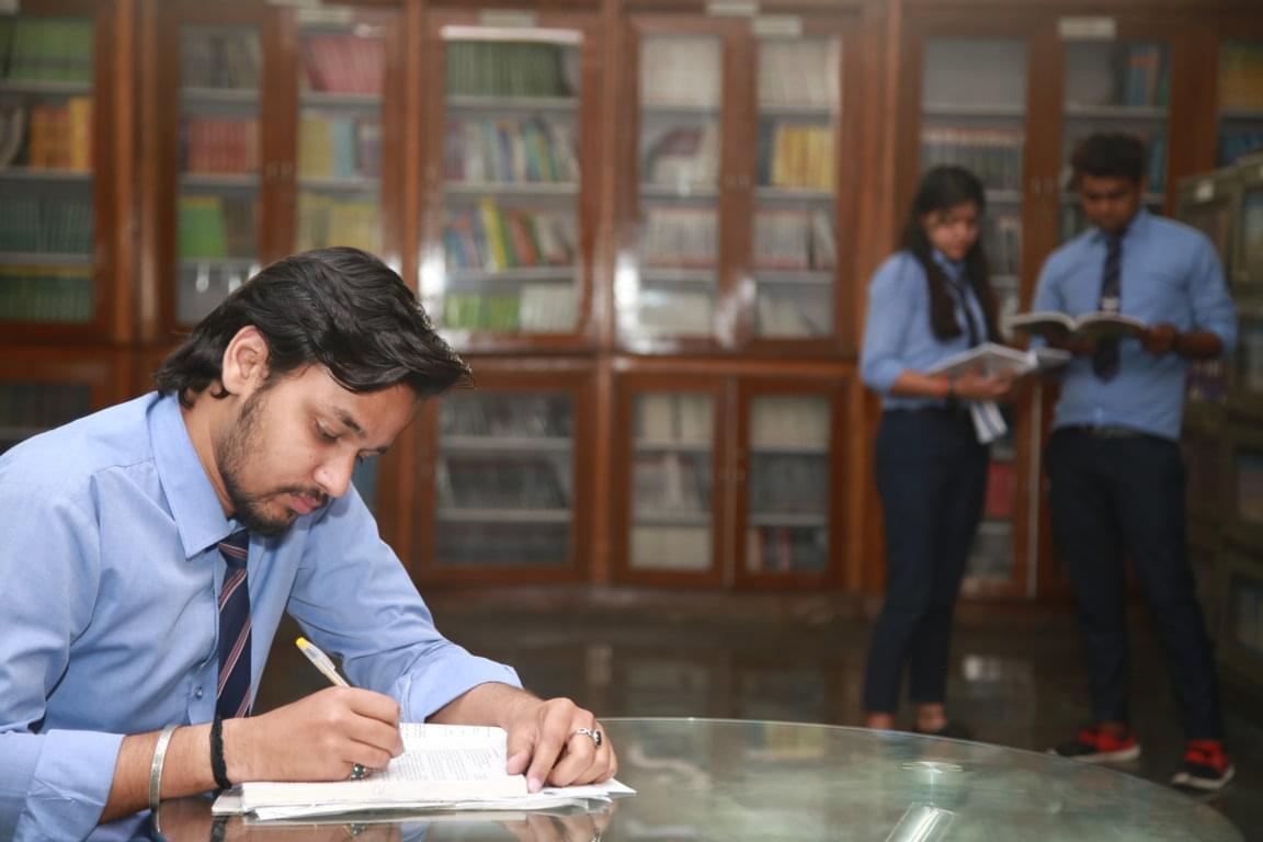 HLM Group of Institutions Ghaziabad Library & Labs photo 5